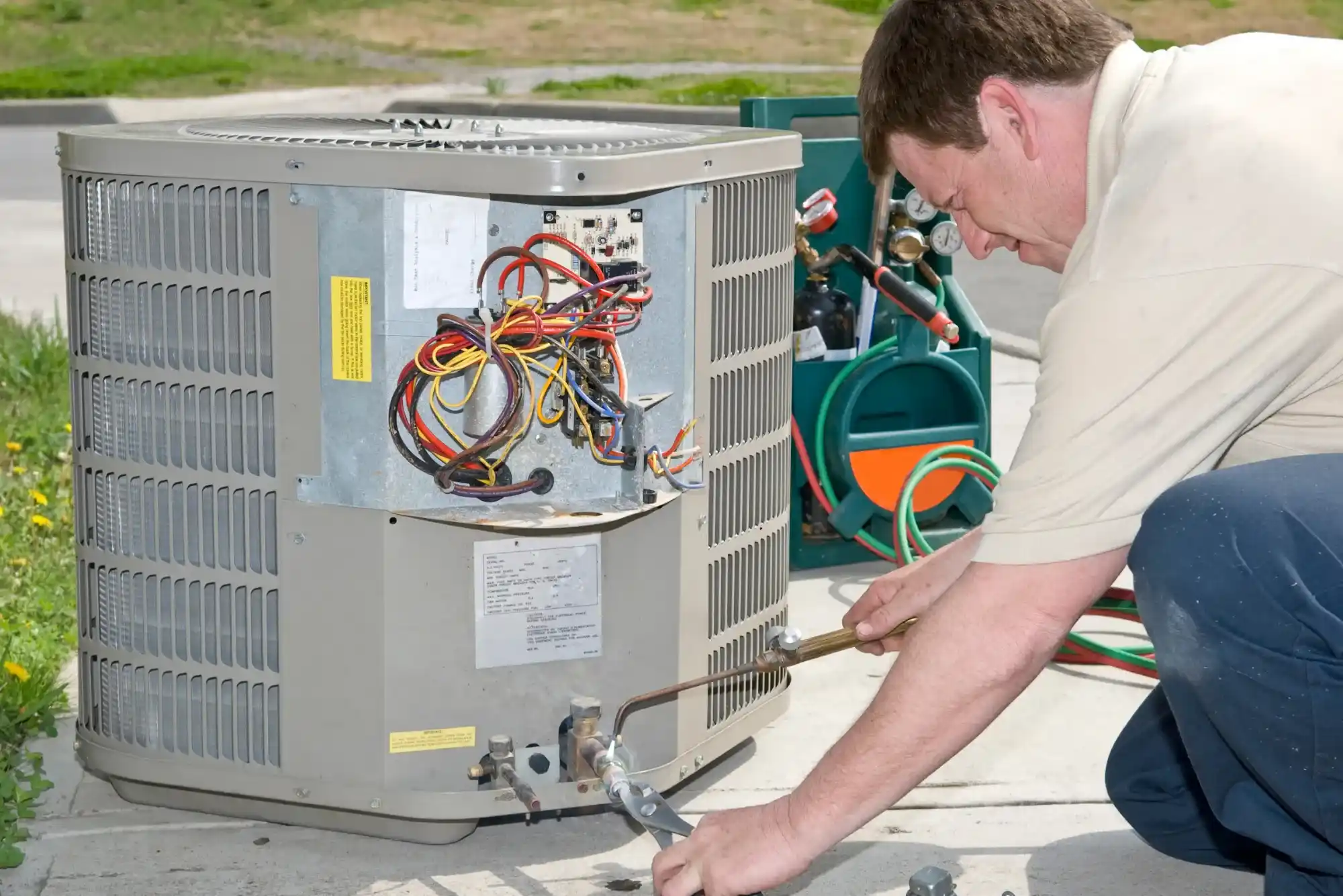 AC Repair Service Lake Towers Dubai