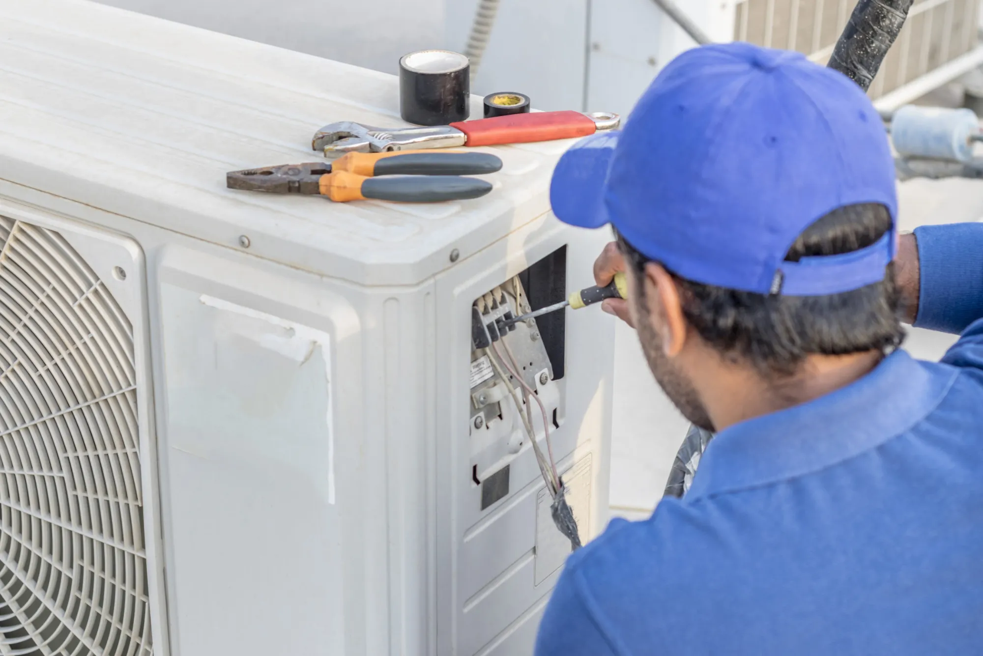 AC Repair Service Motor City, Dubai​