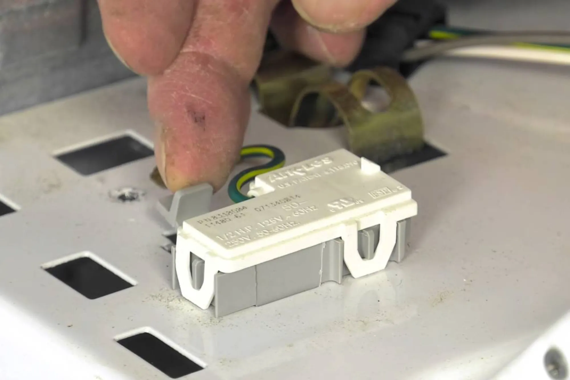 How to Replace a Washing Machine Lid Switch