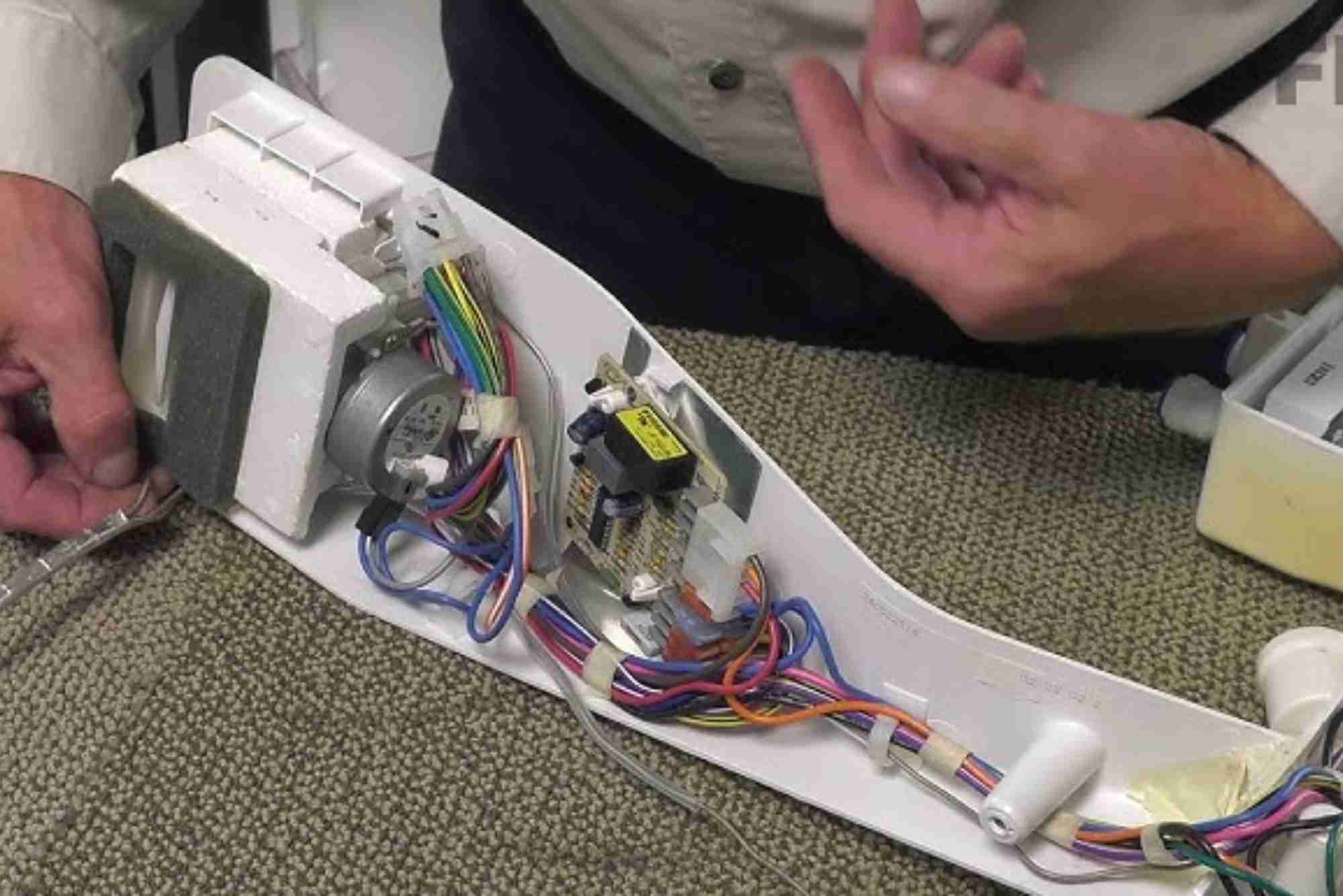 Fridge Not Defrosting Automatically Service