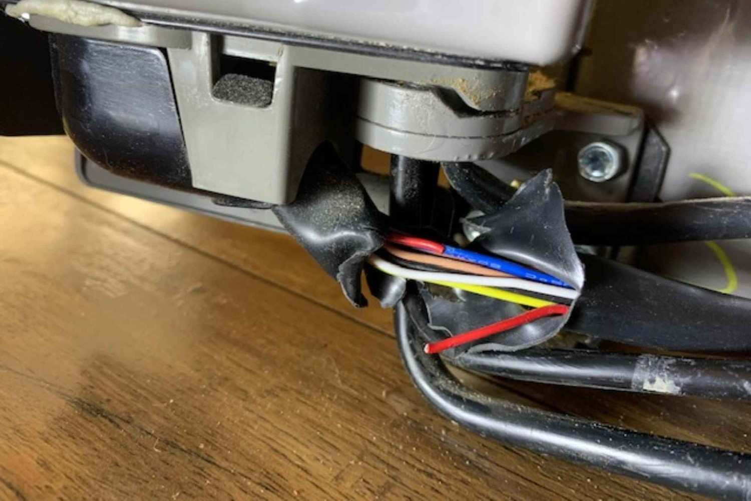 Fridge Wiring Problem Repair and Expert Electrical Solutions