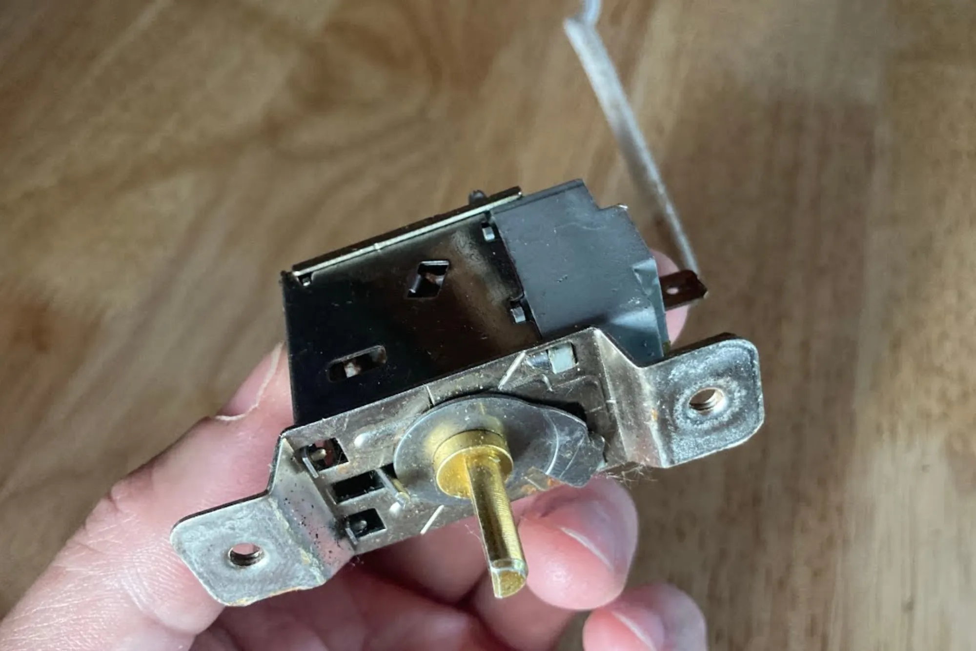 Fridge Temperature Control Knob